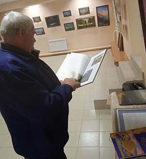 Выставка репродукции в Усольской картинной галерее Дзержинского района Красноярского края 
